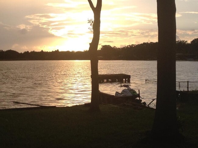 Photo - 1604 Haven Bend