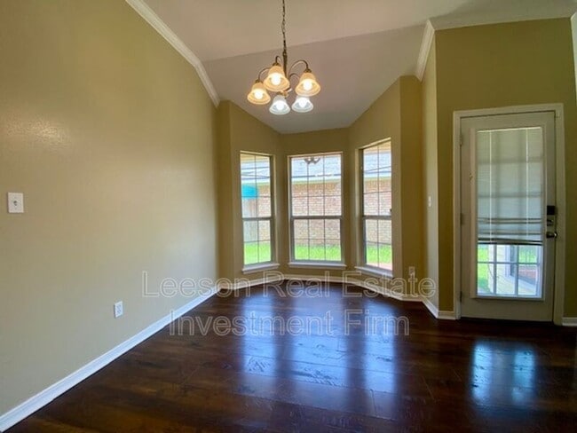 Photo - 3315 Raleigh Pl