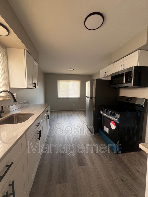 Photo - 26270 Southwestern Hwy