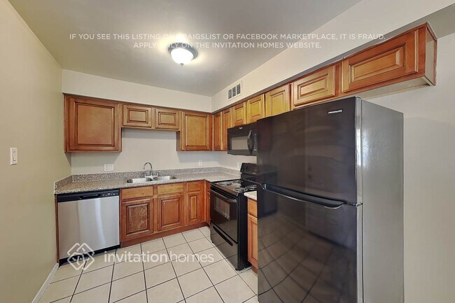 Photo - 4422 S Park Dr