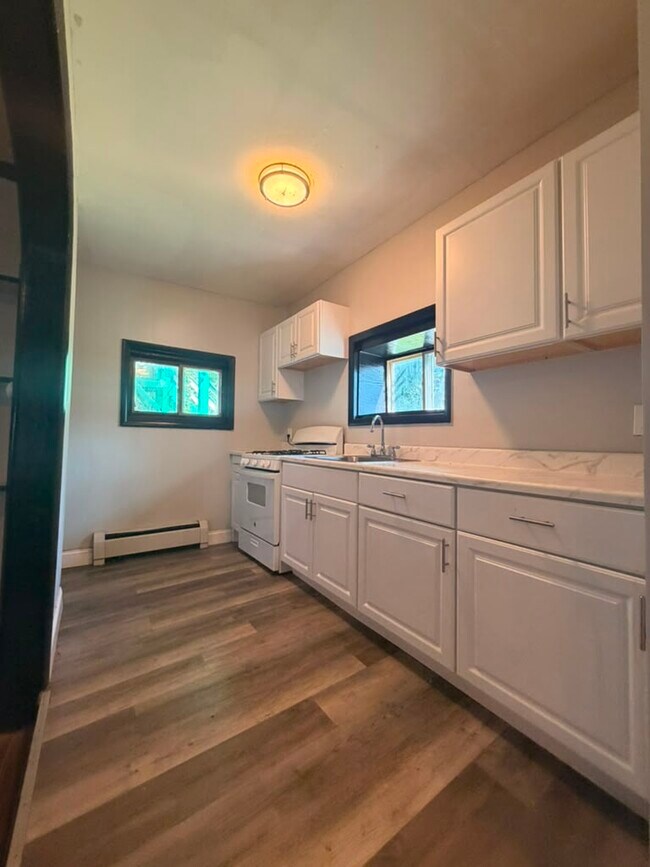 Photo - 266 8th St Unit 1