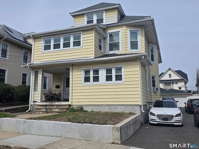 Building Photo - 68-70 Westfield Avenue Unit