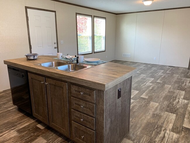 Photo - 6572 N Hampshire Dr