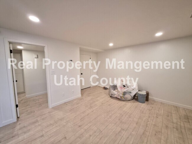 Photo - 1146 W 100 N Unidad 5