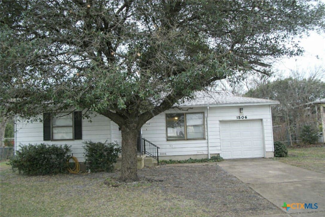 Photo - 1506 Terrace Dr