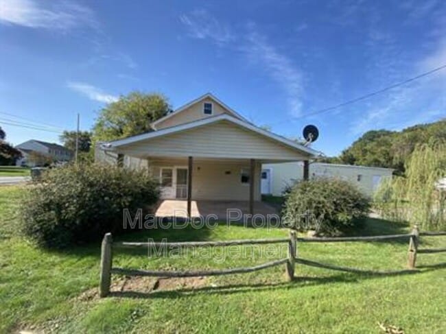 Photo - 601 Forbes St