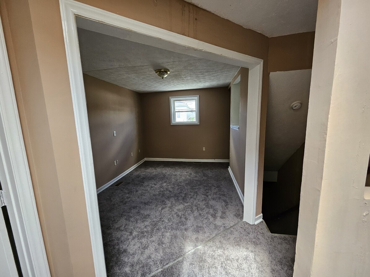 Photo - 108 Carter St
