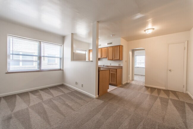 Photo - 2920-2928 Burnet Avenue