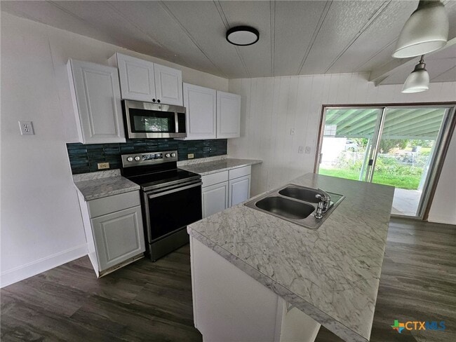 Photo - 1203 Karen Dr