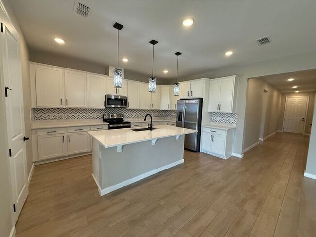 Photo - 4/3 Clermont Spacious Home-AVAILABLE 09/10/2026