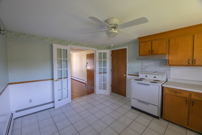 Photo - 1 Town House Ln Unit 2