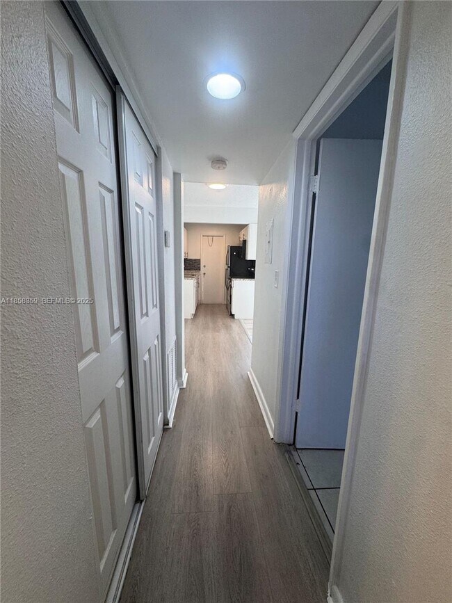 Photo - 2331 Adams St Unit 7