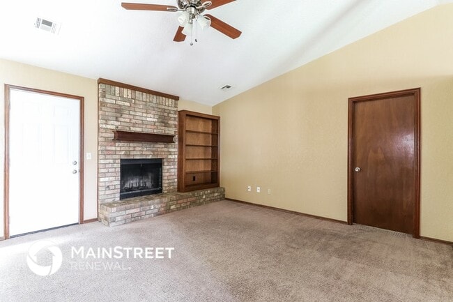 Photo - 1716 Jackson Dr