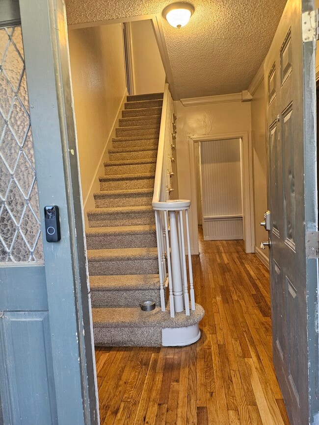 Photo - 2101 28th St
