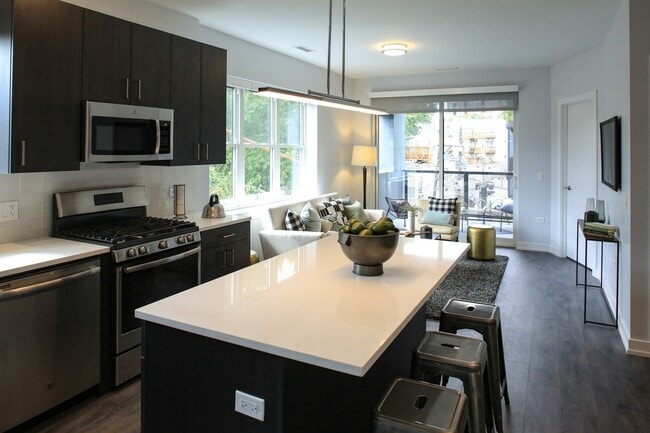 Photo - 909 W Montana St