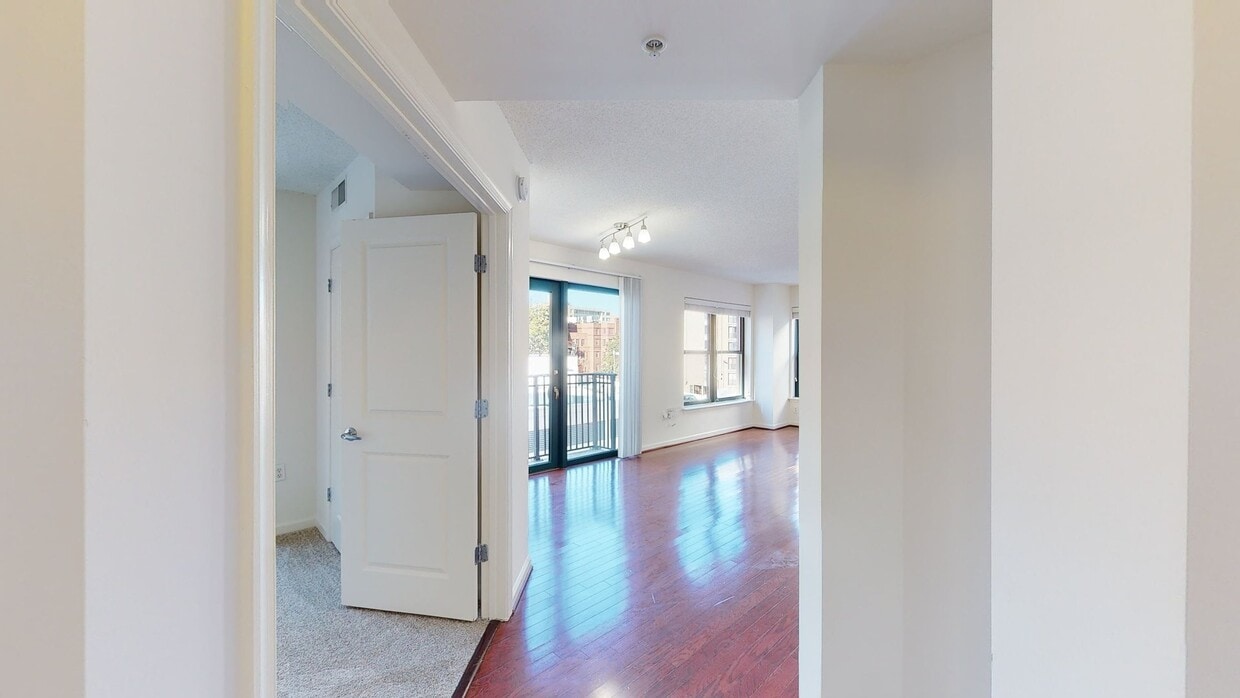Photo - 1301 Thomas Circle Apartments