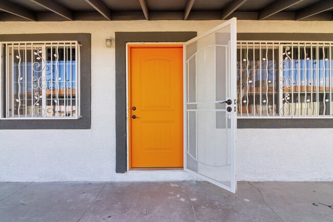 Building Photo - 2518 McCarran St Unit Apt #2