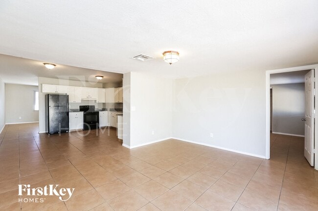 Photo - 5214 S 44th Pl