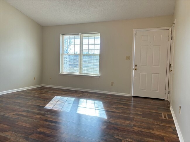 1331 AmandaJo Drive
