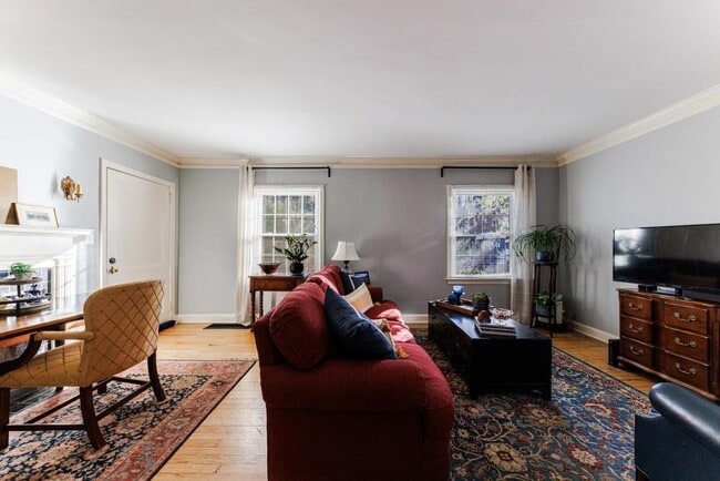 Photo - 1280 Stillwood Dr NE