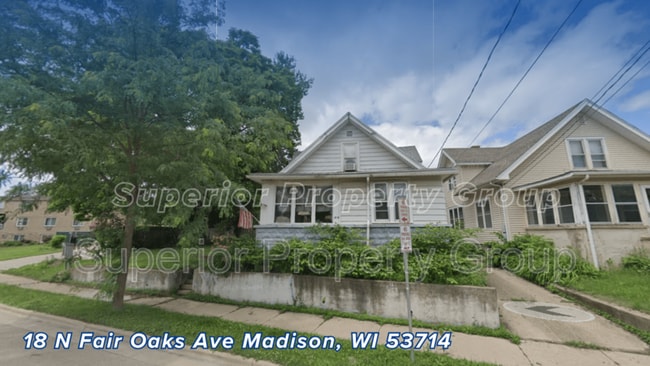 Building Photo - 18 N Fair Oaks Ave Rental