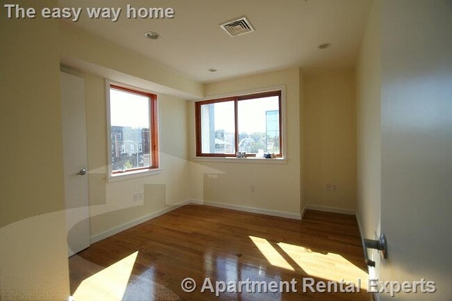 Photo - 2 Beech St Unit #201