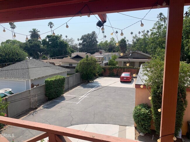 Photo - 123 S Grand Oaks Ave