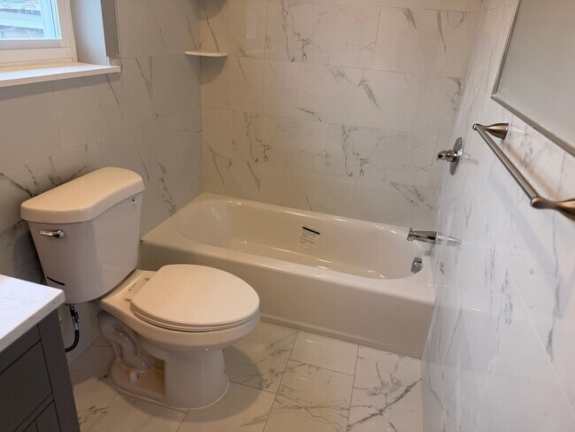 Photo - 288 S 7th St