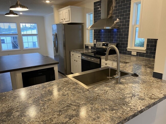 Photo - 7300 20th St