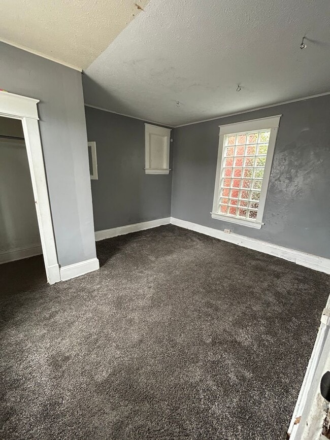 Photo - 426 W 7th St Apartment Unit 426 West 7th Street- 2