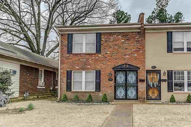 Photo - 1569 Forest Ave Townhome