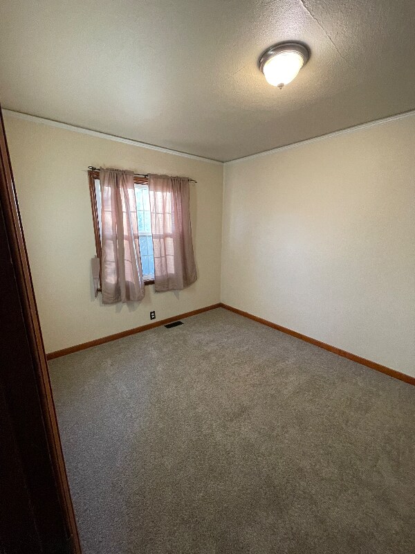 Photo - 921 E Alder St