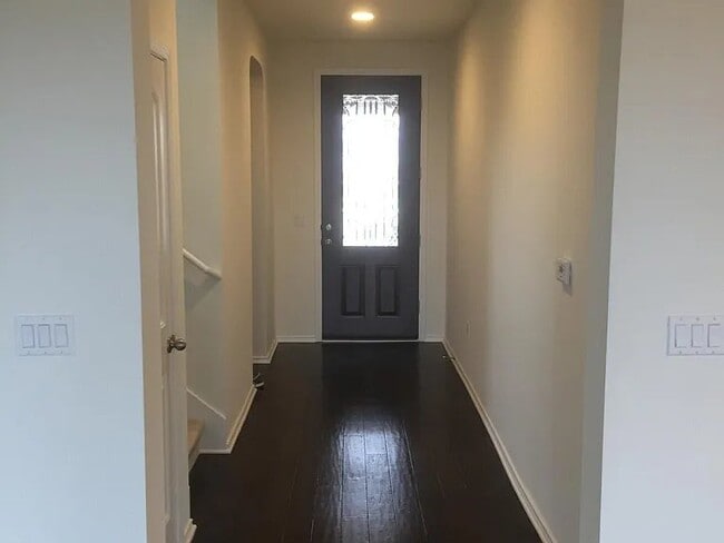Photo - 1405 Berlin Ln