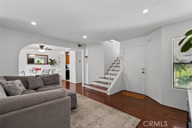 Photo - 13825 Beaver St Unidad 25