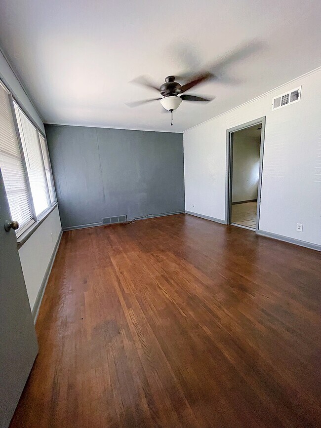 Photo - 307 S Yale Ave Unidad 307