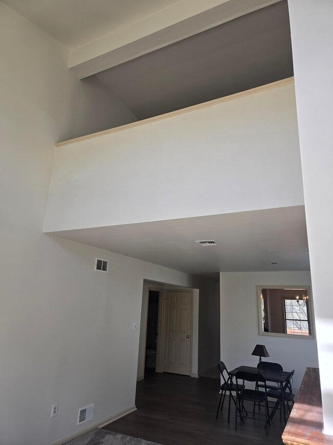 Loft - 121 Treetops Dr