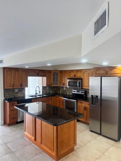 Photo - 800 Parkview Dr Unit 714