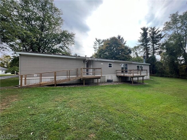 Photo - 71502 Fairpoint Shepherdstown Rd House