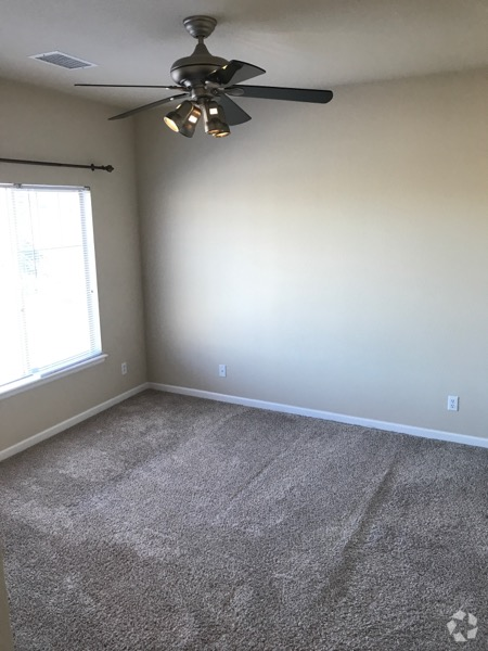 Building Photo - Modern & Clean 3BR/2BA Condo in Parker! Unit M