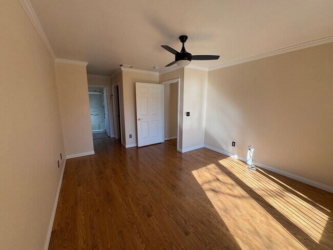 Photo - 55 Community Condo no shared walls