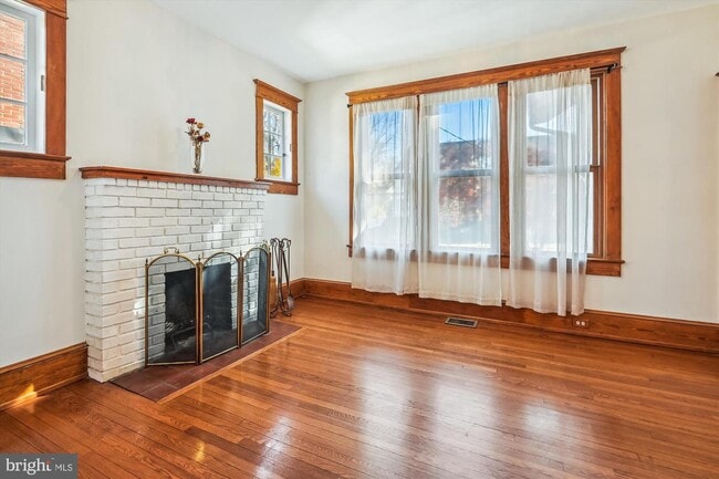 Photo - 5511 Alta Vista Rd