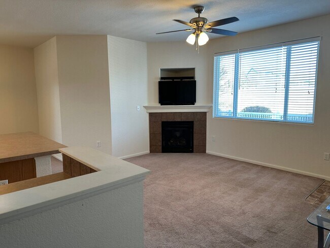 Photo - 2BD 2Bth near Centerra