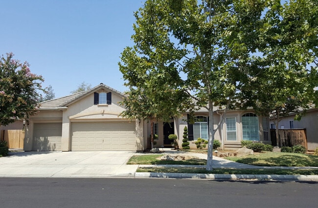 Building Photo - Semi-custom home at Buchanan Estates.