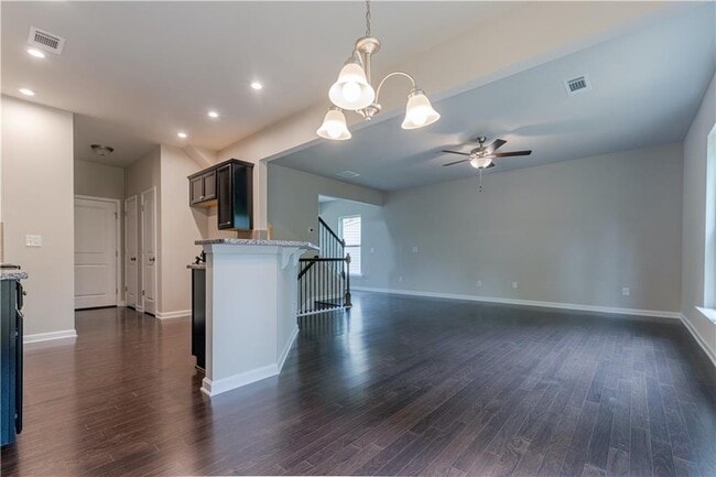 Photo - 114 Canvas Ives Dr