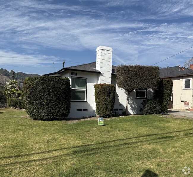 Building Photo - 1819 N Verdugo Rd Unit A Rental