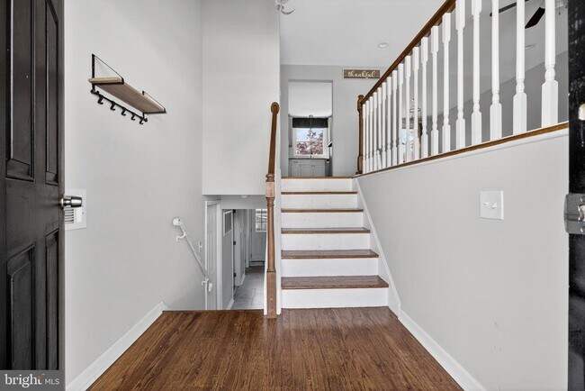 Photo - 300 Fairmount Ave