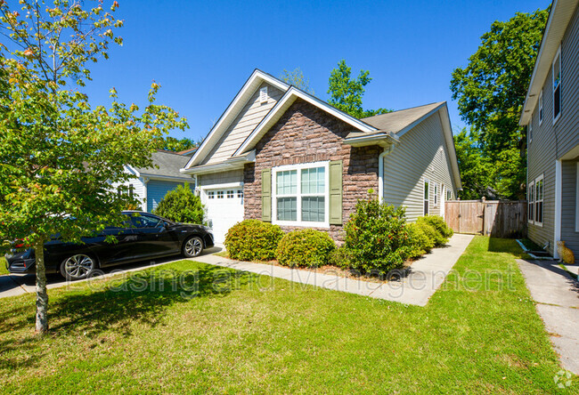 Building Photo - 8892 Arbor Glen Dr Rental