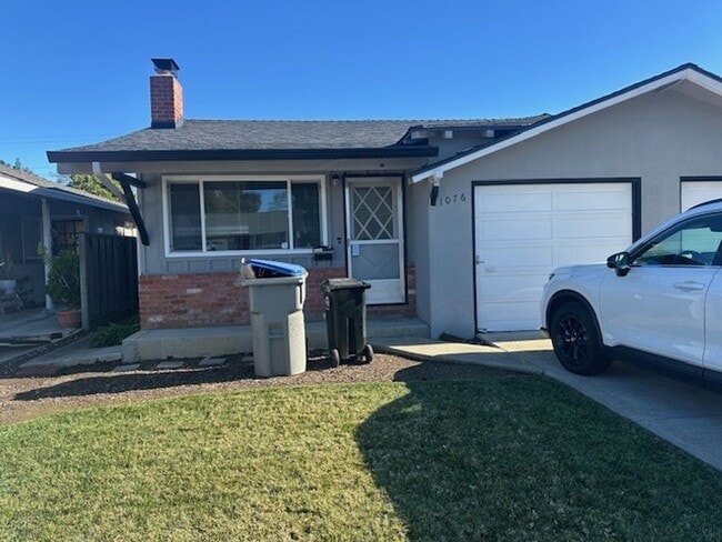 Building Photo - 55-1402 Unit 1076