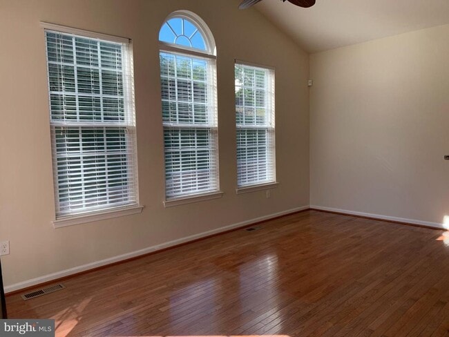 Photo - 8379 Academy Rd