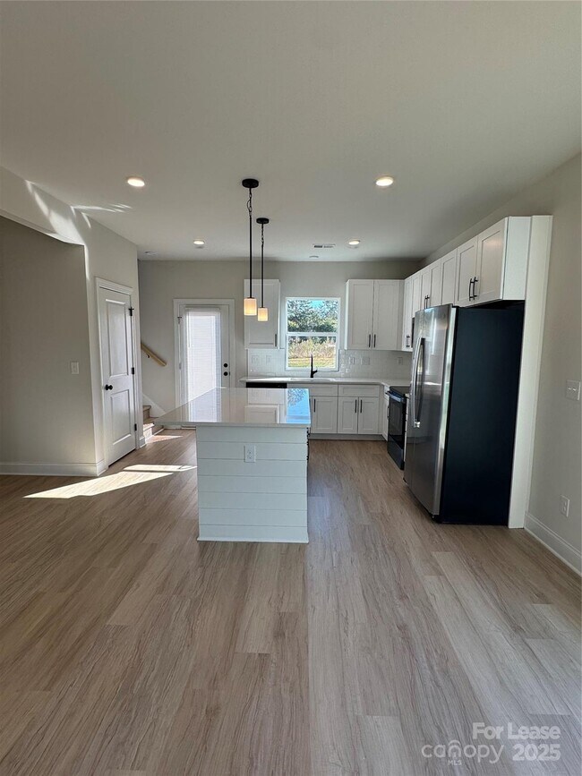 Photo - 2157 Tom Sadler Rd